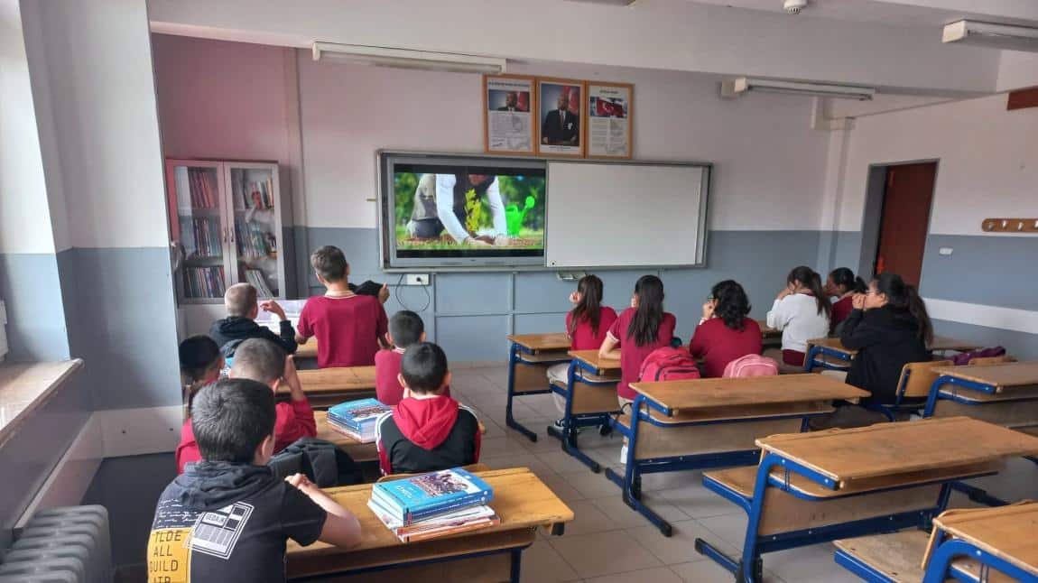 2025-2026 EĞİTİM ÖĞRETİM YILININ İLK DERSİ 